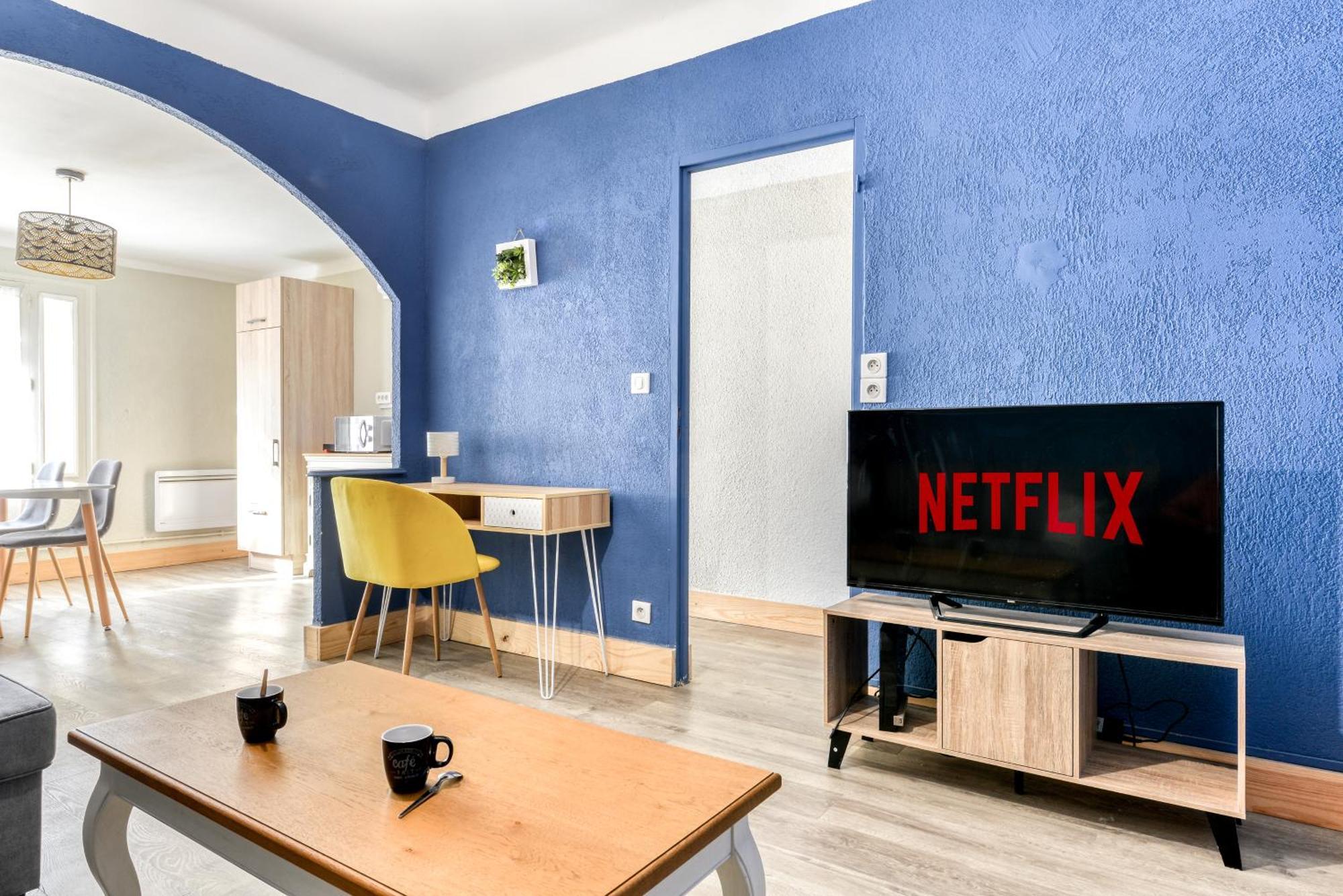 شقة L'Arche De La Cite Avec Netflix Fibre Et Clim قرقشونه المظهر الخارجي الصورة